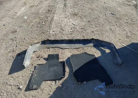 2018 Honda Clarity Plug-In Hybrid Touring from USA, damaged, VIN JHMZC5F32JC001730